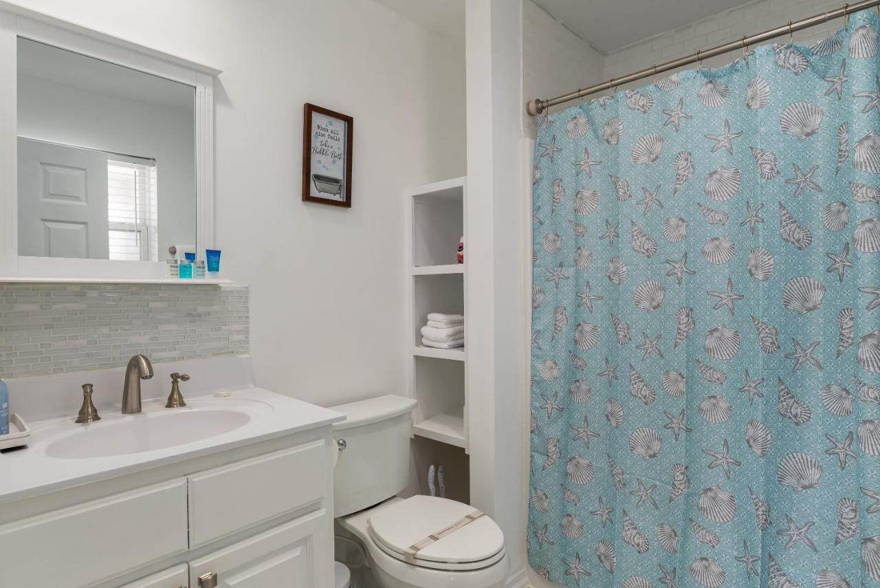 Strand Castle - Gulf Front! An Ideal Layout With Game Room, Small Private Pool, And Roof Top Crow'S Nest! Home Dauphin Island Esterno foto